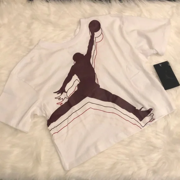 NWT Girl’s Air Jordan White T-Shirt w/ Jumpman - Small 8-10 Years - 100% Cotton - Picture 1 of 8
